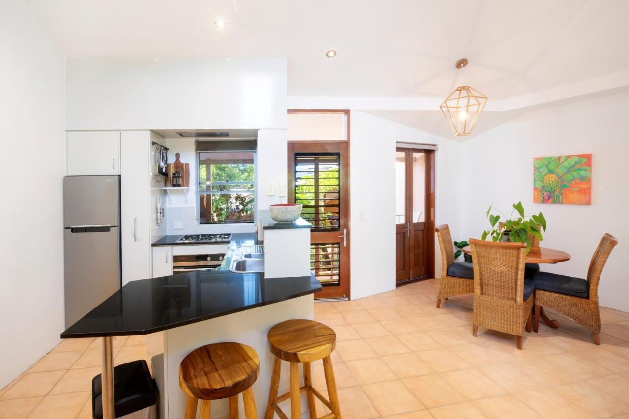 L'Auberge @ Noosa ภายนอก รูปภาพ