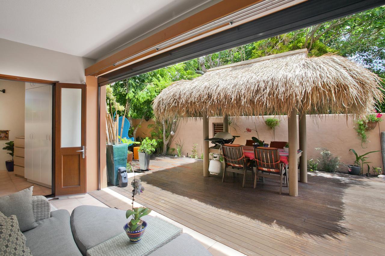 L'Auberge @ Noosa ภายนอก รูปภาพ