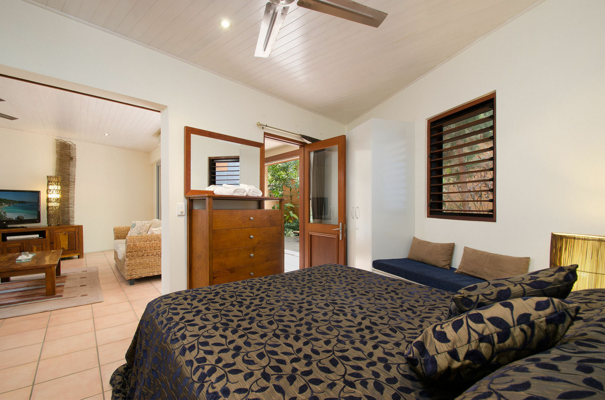 L'Auberge @ Noosa ภายนอก รูปภาพ