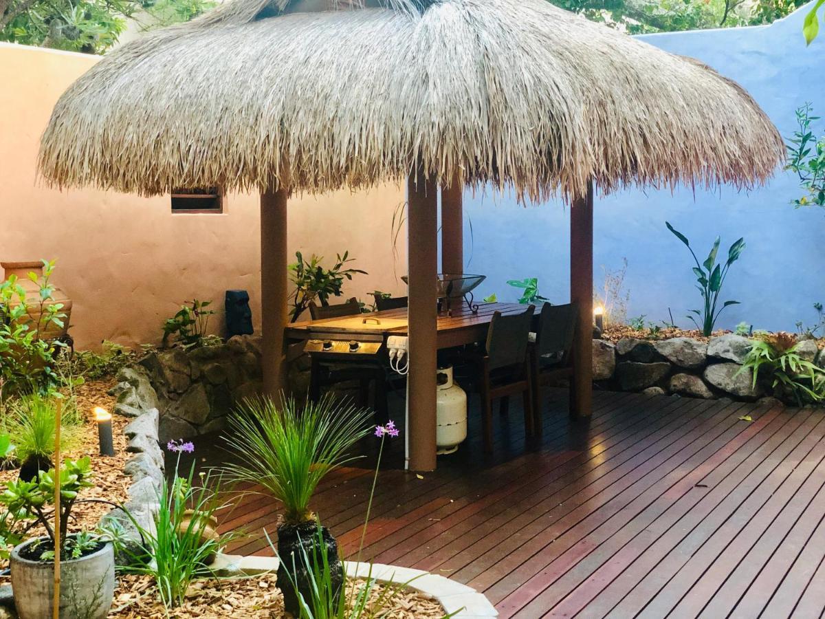L'Auberge @ Noosa ภายนอก รูปภาพ